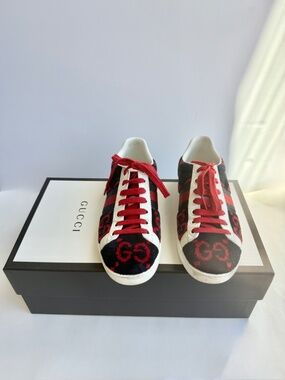 Gucci GG Velvet Sneakers Navy Red White Low Top Size 6